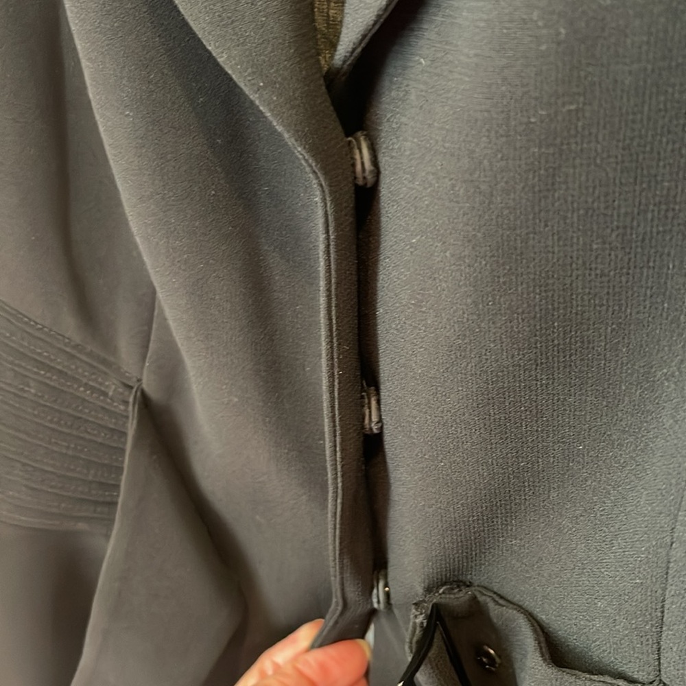 TAHARI Arthur S. Levine black blazer - Picture 6 of 7